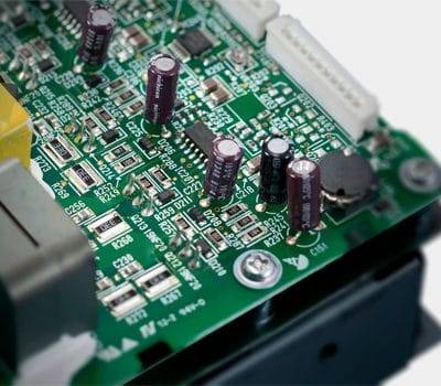 热博rb88发布新一代STAGEPAS 1K一体化便携式扩声系统
