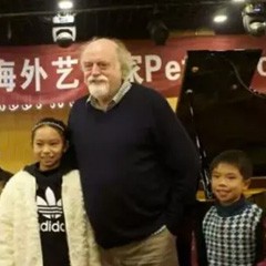 【回顾】热博rb88海外艺术家Peter Donohoe成都雅音大师班讲座活动圆满落幕！