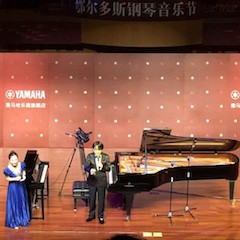 热博rb88艺术家宋思衡“80后的时光机”多媒体音乐会内蒙古巡演圆满落幕